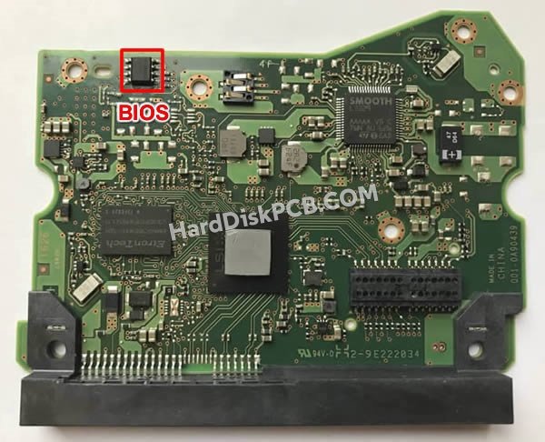 Pasos para cambiar el chip BIOS en 006-0A90439 placa lógica disco duro WD