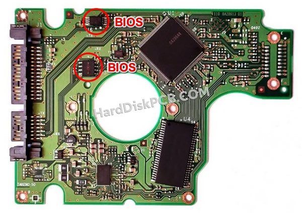 Pasos para cambiar el chip BIOS en 0A50426 placa lógica disco duro Hitachi
