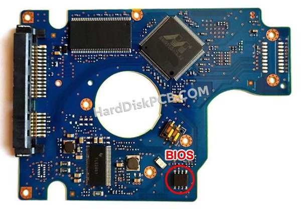 Pasos para cambiar el chip BIOS en 0A75647 placa lógica disco duro Hitachi