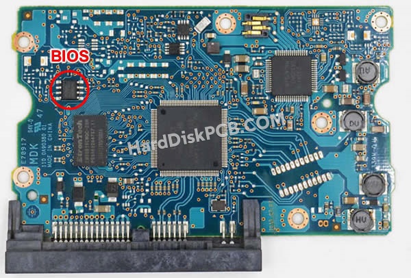 Pasos para cambiar el chip BIOS en 0A90380 placa lógica disco duro Hitachi