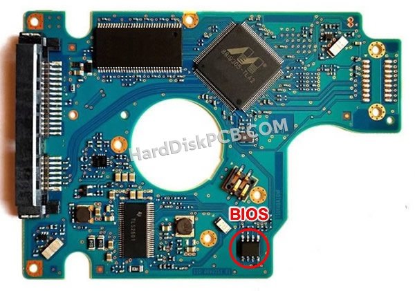 Pasos para cambiar el chip BIOS en 0J14465 placa lógica disco duro Hitachi