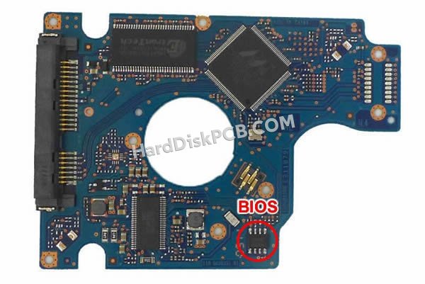 Pasos para cambiar el chip BIOS en 0J21789 placa lógica disco duro Hitachi