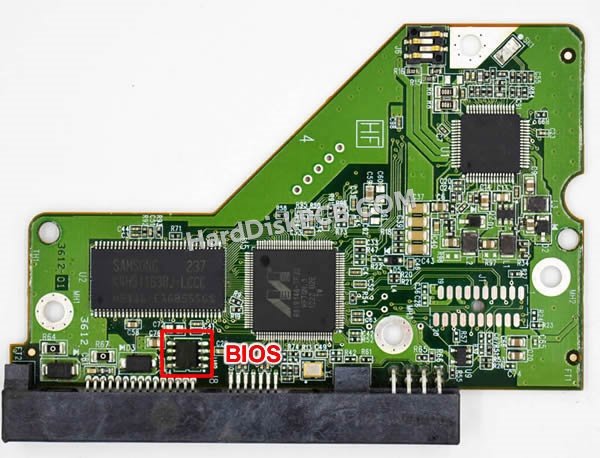 Pasos para cambiar el chip BIOS en 2060-771698-004 placa lógica disco duro WD